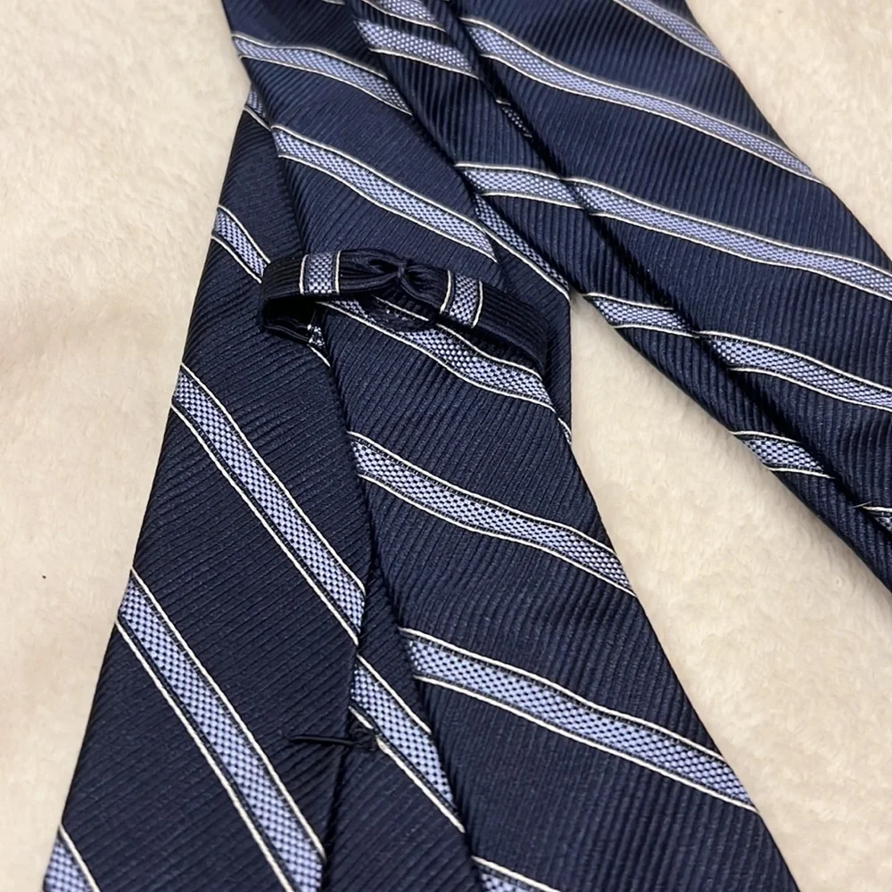 Daniel‎ Cremieux silk tie